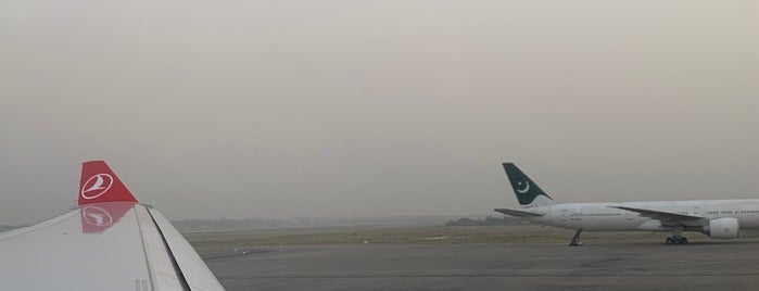 Allama Iqbal International Airport (LHE) is one of 👍.