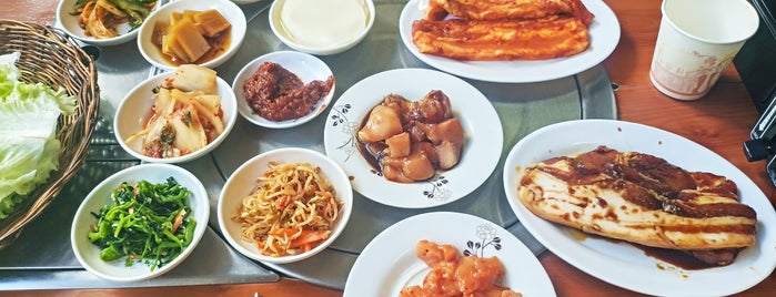 Mother's Hand (Ummayon Restaurant) is one of Andre 님이 좋아한 장소.