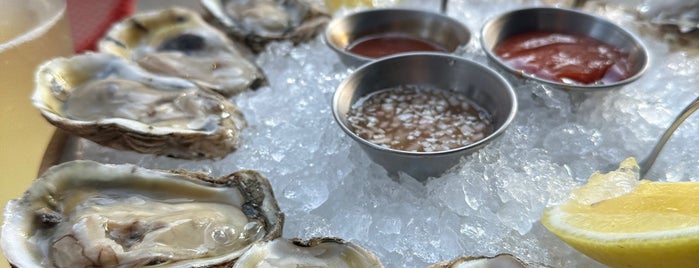 Dear Madison Oyster Bar is one of Chicago Hit List.