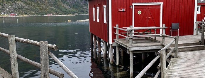 Svinøya Rorbuer is one of world travel.