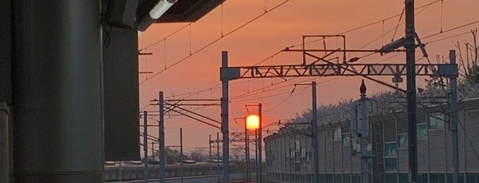 Haengsin Stn. KTX is one of Train Stations : Visited.