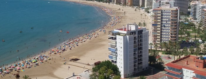 Playa Cullera is one of Lugares turísticos de la Provincia de Valencia.