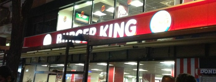 Burger King is one of สถานที่ที่บันทึกไว้ของ Fatoş.