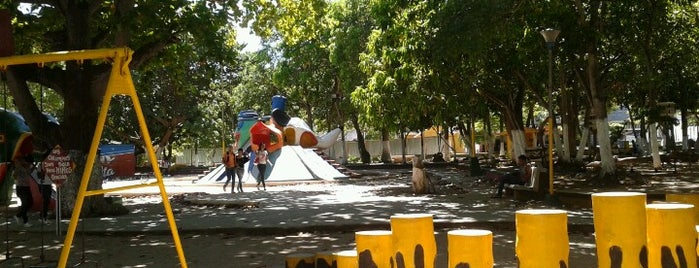 Parque Tomás Surí Salcedo is one of Barranquilla, Colombia #4sqCities.