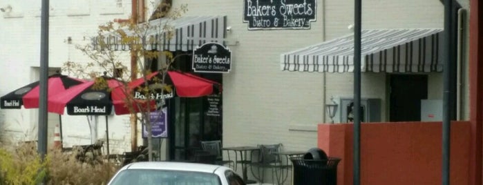 Baker's Sweets Bakery Cafe is one of Orte, die Mandy gefallen.