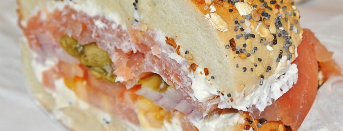 Tompkins Square Bagels is one of Ultimate Worldwide Restaurant Todo.