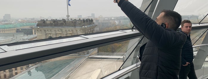 Reichstagskuppel is one of Jekareff 님이 좋아한 장소.