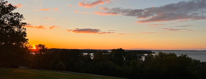 Observatory Point is one of Study break spots.