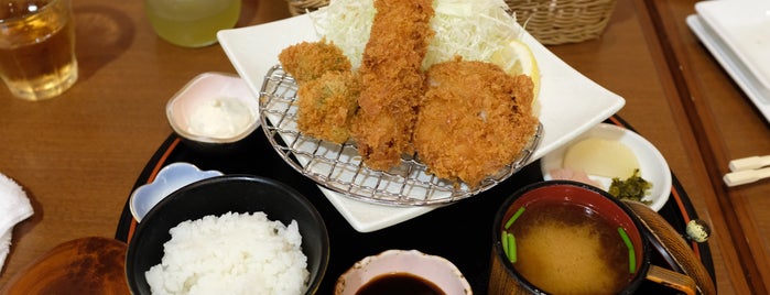 浪漫館横浜 元町本店 is one of 食べ物.