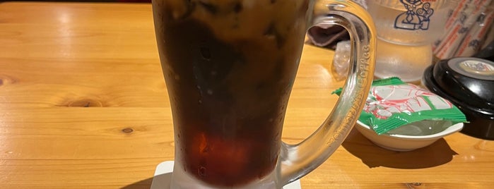 Komeda's Coffee is one of カフェのレビューと喫煙情報.