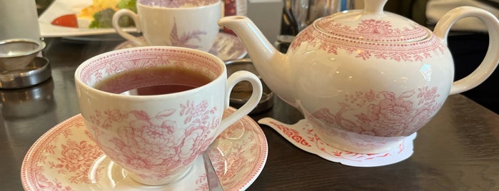 Torrington tea room is one of カフェ.