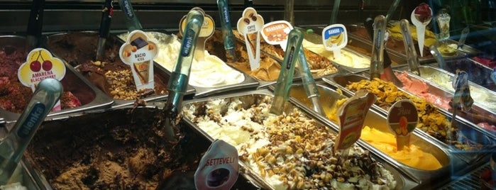 Gelateria Stancampiano is one of I miei posti preferiti.