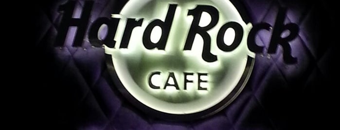 Hard Rock Cafe Buenos Aires is one of BsAs Eat and Drink.