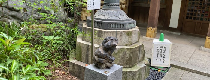 招き石 is one of 東京23区(東部除く)の行ってみたい神社.