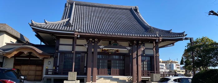 徳栄山 本妙寺 is one of deep tokyo.