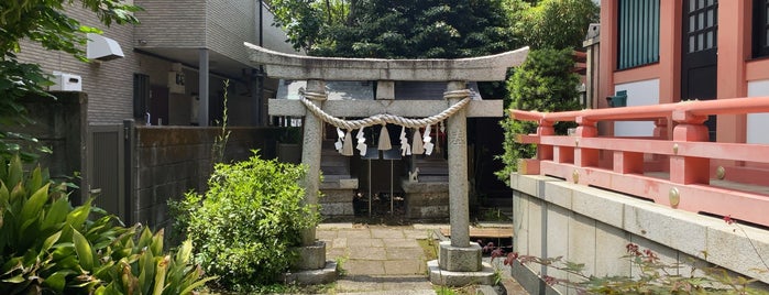 菅原神社 is one of 世田谷区の神社.