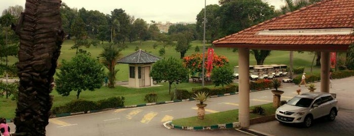 Kelab Golf Negara Subang (National Golf Club) is one of Posti che sono piaciuti a Rahmat.