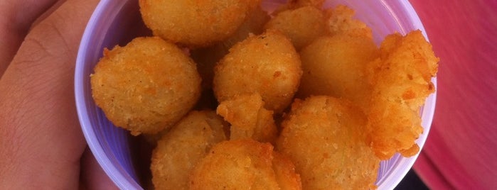 Zé Coxinha is one of LUGARES QUE CURTO..
