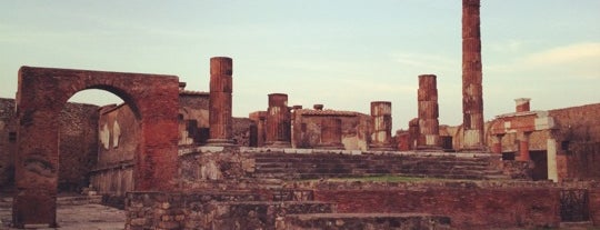 Area Archeologica di Pompei is one of Musées favoris.