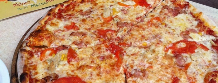 Mama Pizza is one of Valeriа’s Liked Places.