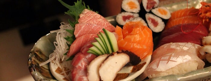 Taku Ristosushi is one of Lugares favoritos de YASS.