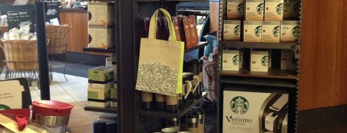 Starbucks is one of Jess : понравившиеся места.