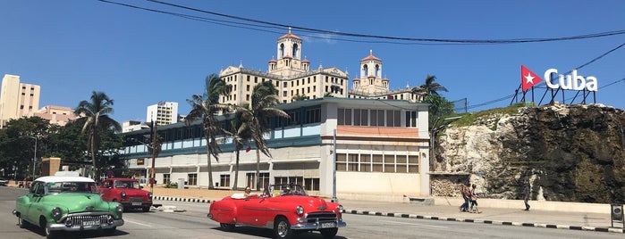 Paladar los Amigos is one of La Habana.