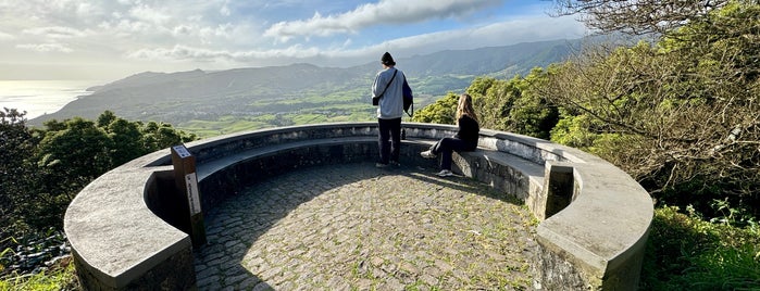 Miradouro do Pico Longo is one of Azores.