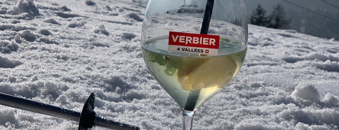 Bar 1936 is one of Verbier mountain.