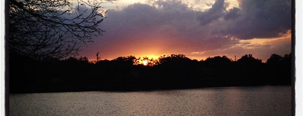 Lake Davis Park is one of Parks.