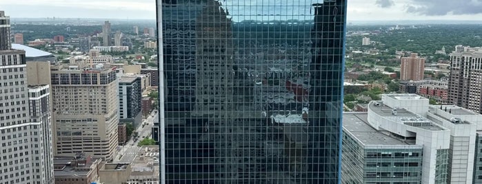 Foshay Tower Museum & Observation Deck is one of Sites.