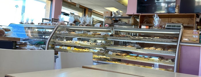 New York West Pastry & Bake Shop is one of Desserts.