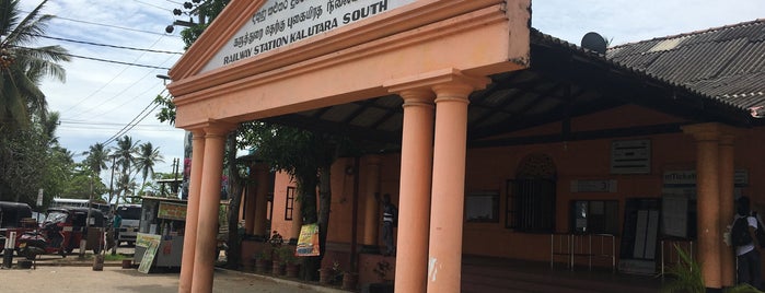 Kalutara Railway Station is one of Galle Colombo Express Route Train Stations.