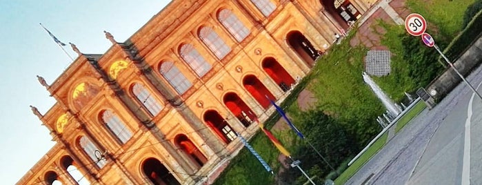 Bayerischer Landtag is one of Around The World: Europe 1.