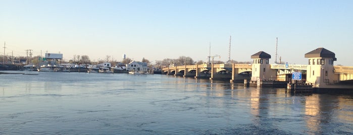 Klein's Seafood Restaurant is one of Jersey Shore.