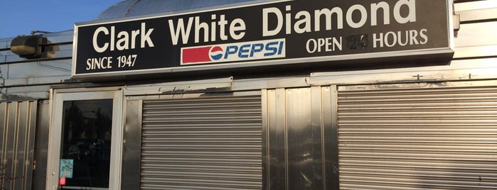 White Diamond is one of Peter : понравившиеся места.
