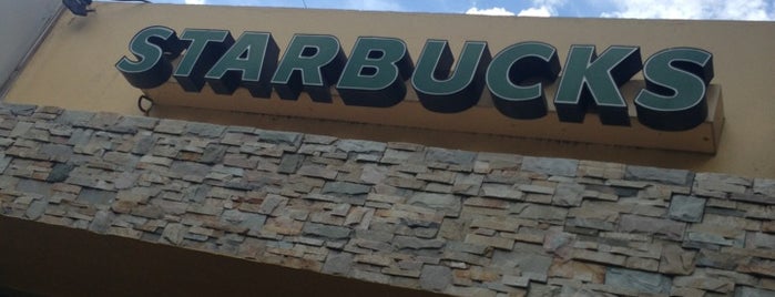 Starbucks is one of Orte, die Isabel gefallen.