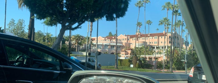 Michael Jackson's House is one of City of Angels.