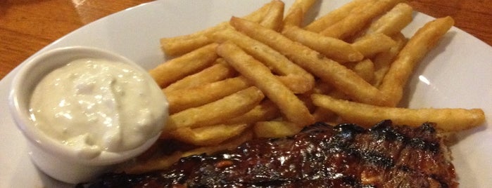 Tony Roma's is one of Excelentes lugares para comer.