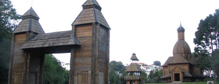 Memorial Ucraniano is one of Curitiba.