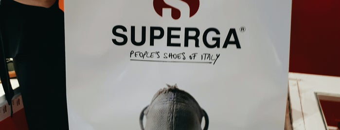 Superga is one of Gīn'ın Beğendiği Mekanlar.