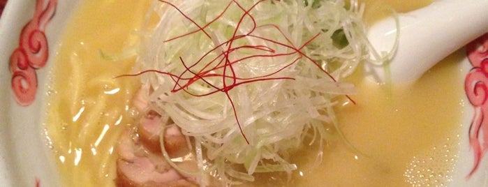 麺酒処 ぶらり is one of 「ミシュランガイド東京2015」のビブグルマン部門に掲載されたラーメン店.