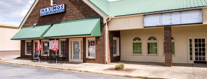 Maximo's Gyro & Kabob is one of Lugares favoritos de Chester.