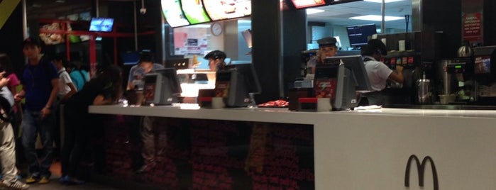 McDonald's is one of 𝐦𝐫𝐯𝐧 : понравившиеся места.