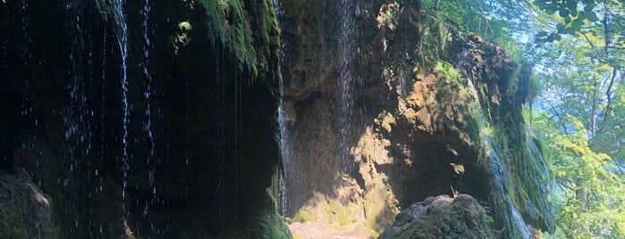 Водопад “Варовитец” is one of Must-visit places in BG: Waterfalls.