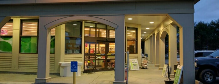 Rite Aid is one of Lugares favoritos de Mike.