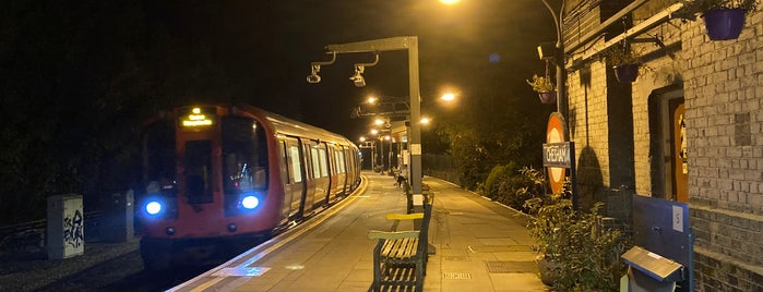 Chesham London Underground Station is one of Stations Visited.