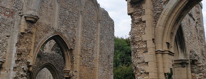 Creake Abbey is one of Norfolk.