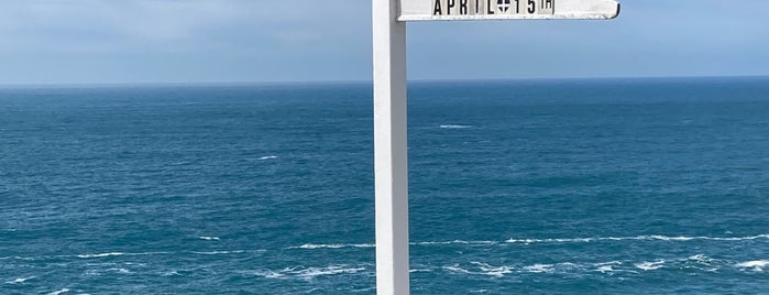 Land's End Visitor Centre is one of UK List.