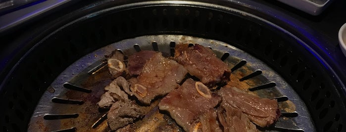 Gen Korean BBQ House is one of Orte, die Kenny gefallen.